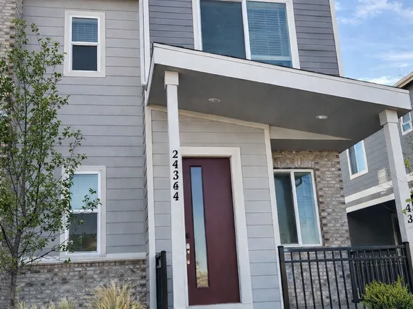 24364 E 42nd Ave, Aurora, CO 80019