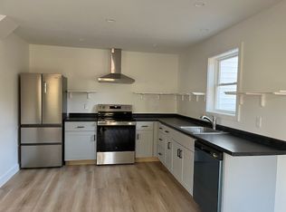(Undisclosed Address), Brunswick, ME 04011