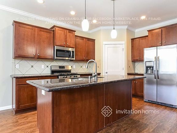 3rd image of 19628 91st Ave E
