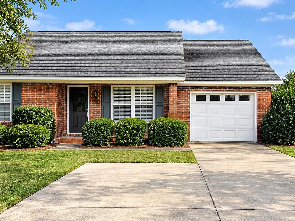 3501 Beacon Dr