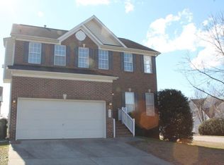 4717 Delta Lake Dr, Raleigh, NC 27612