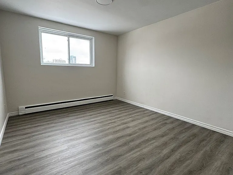232 Louisa St #9A — Photo 13
