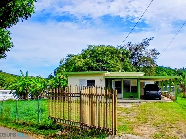 372 Carr Dm #3, Hatillo, PR 00659
