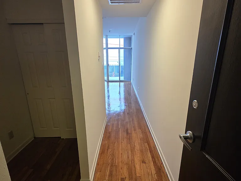 1301 Lombard St #203 — Photo 3