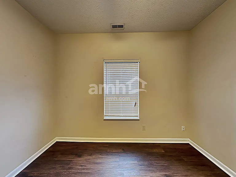 11532 Pegasus Dr — Photo 8