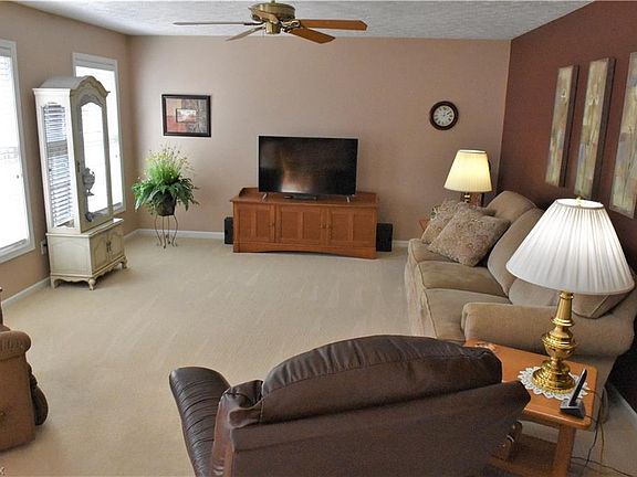 3rd image of 5186 Smith Ct