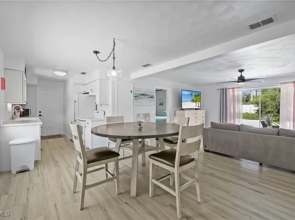 1661 Coronado Rd, Fort Myers, FL 33901