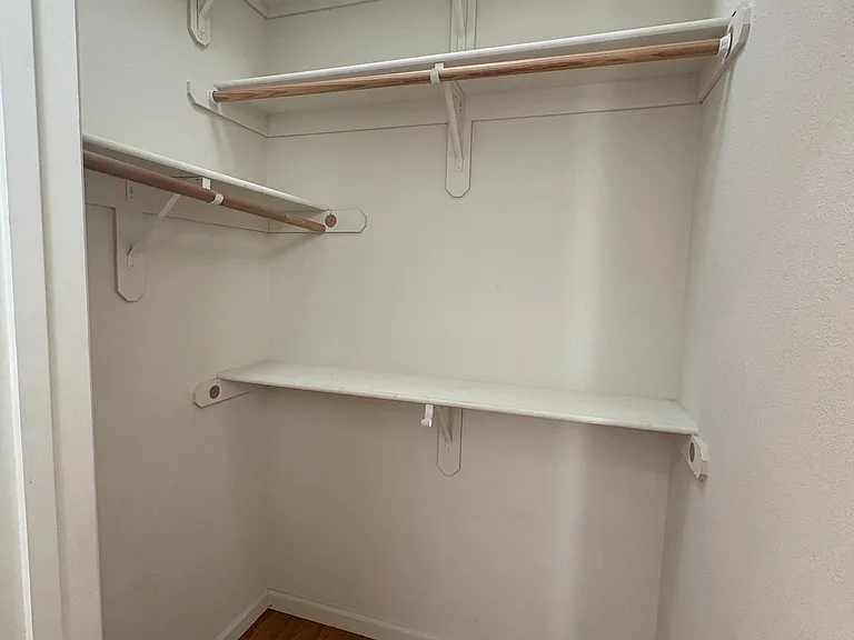 2534 Sunrise Ave — Photo 16