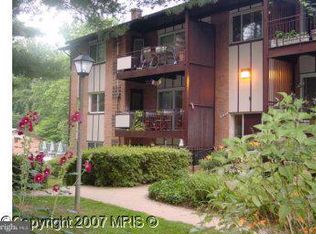 10165 Fair Woods Dr #214, Fairfax, VA 22030
