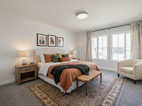 3rd image of 450 S Heartland Way