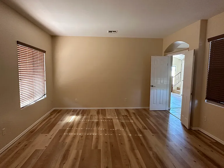 15902 W Fillmore St — Photo 21