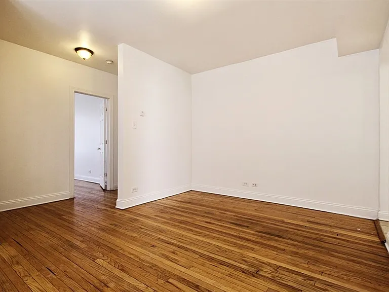 6104 S Campbell — Photo 23