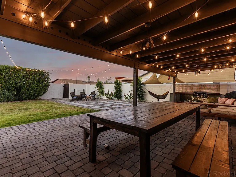 2200 N Los Altos Dr — Photo 7