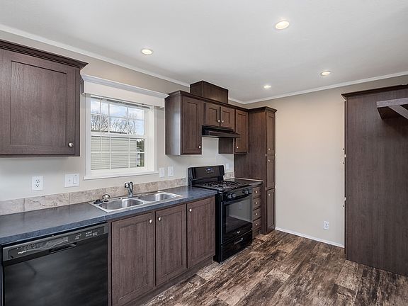 Great kitchen cabinets