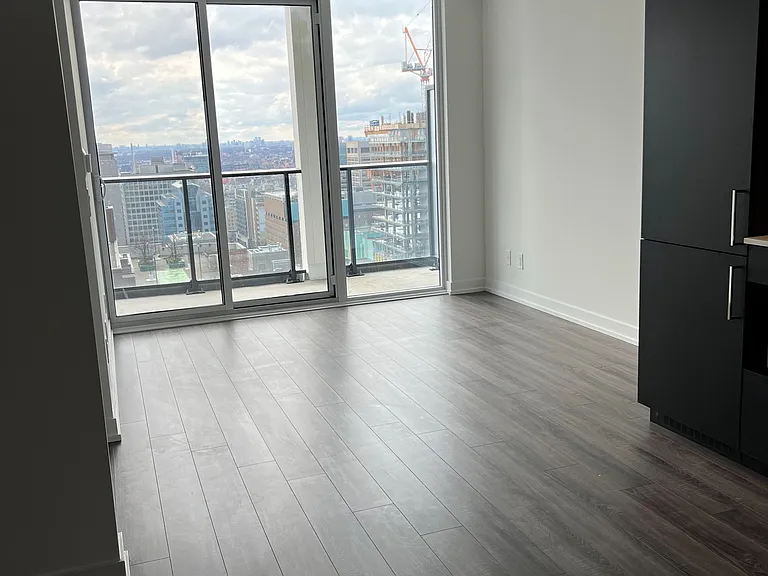 20 Edward St #2612 — Photo 12