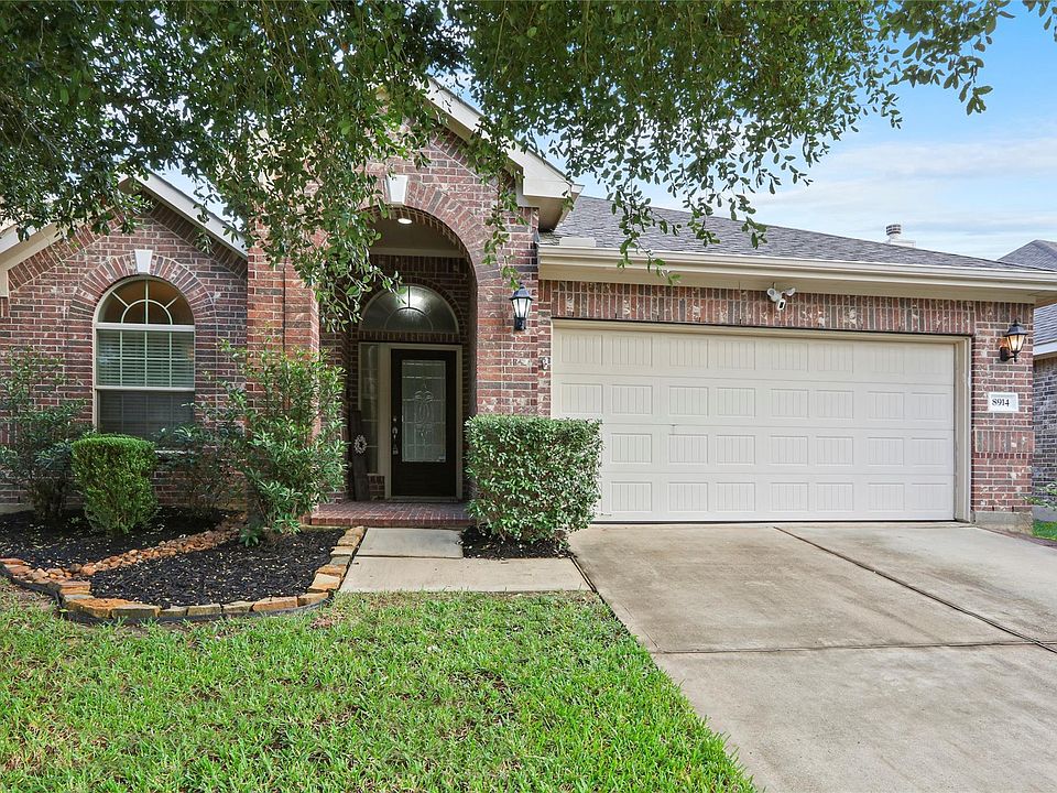 1st image of 8914 Rollick Dr