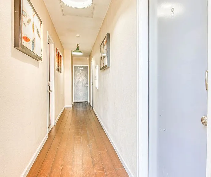 702 Myrtle Ave — Photo 25