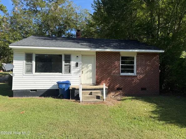 800 Dixon Street, Kinston, NC 28501
