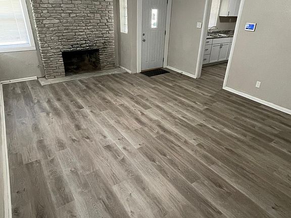 5th image of 2314 Shields Ave