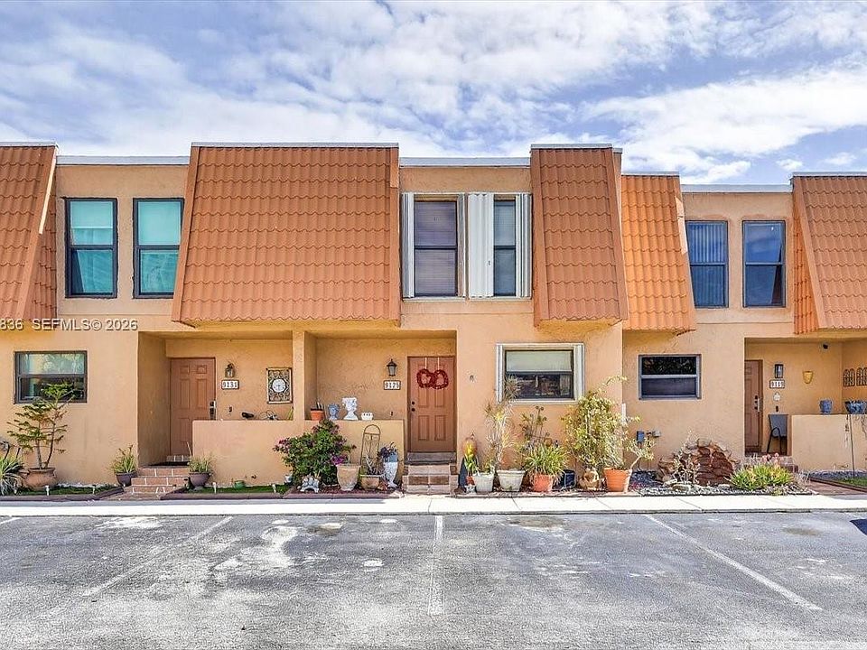 1st image of 9125 Limetree Ln #168