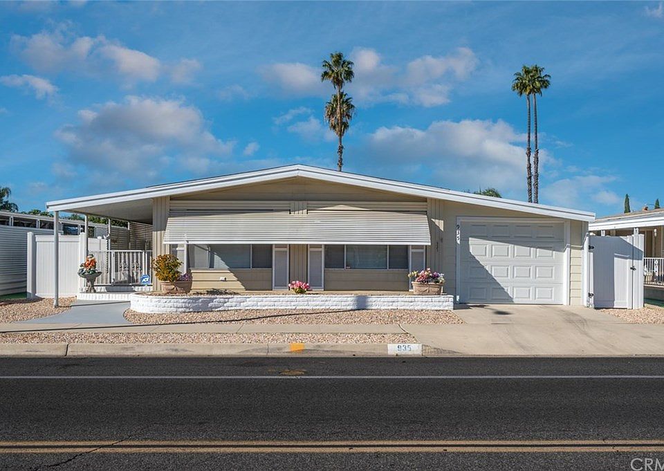 1st image of 935 S Palm Ave