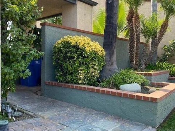 890 Links View Dr, Simi Valley, CA 93065