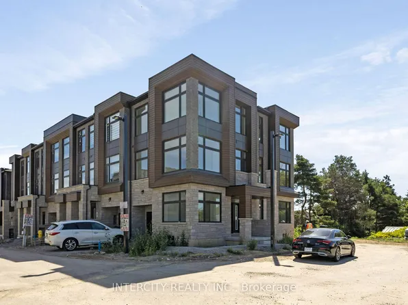 99 Divadale Rd, Vaughan, ON L4H 3H2