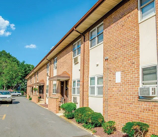 Watchung View Apartments — Photo 2