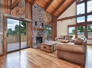 16416 NE 44th Way, Redmond, WA 98052