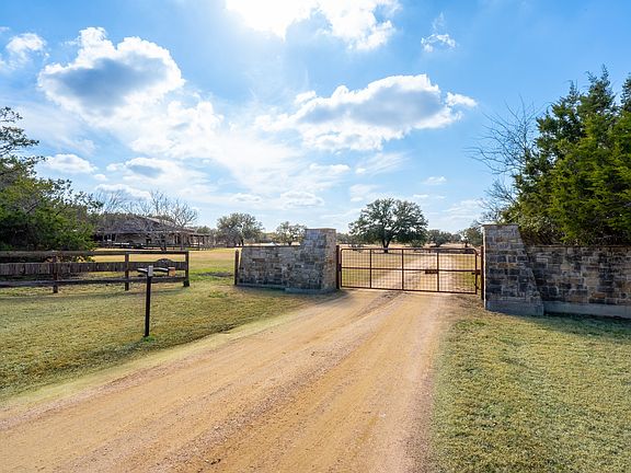 4th image of 1904 Floyd Rd