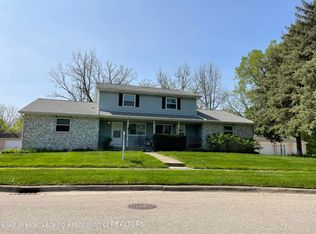 126-134 Grand Manor Dr, Grand Ledge, MI