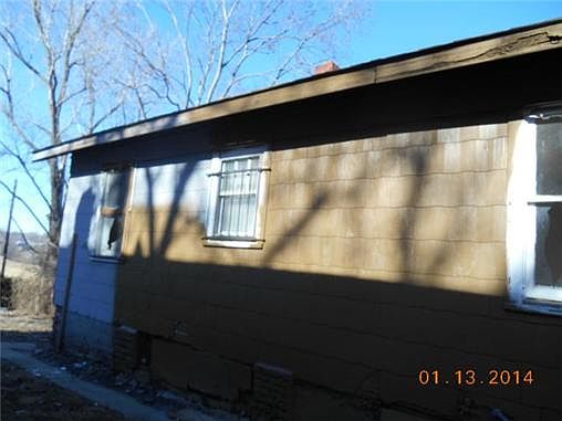5th image of 2936 Lister Ave