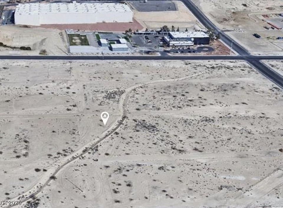 1st image of W Piper Ave