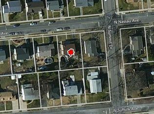 152 N Nassau Ave, Massapequa, NY 11758