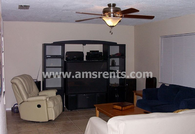 2nd image of 740 Meadowlark Ct