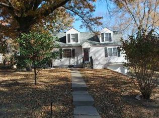 3615 N College Ave, Kansas City, MO 64117
