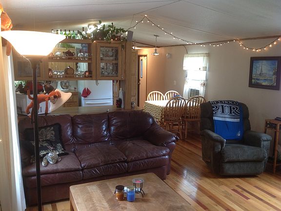 Real hardwood floors.