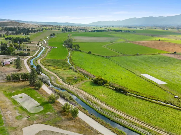 2785 Tikka Ln, Stevensville, MT 59870