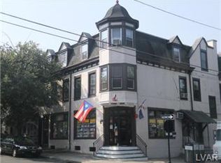 446 N 10th St, Allentown, PA 18102