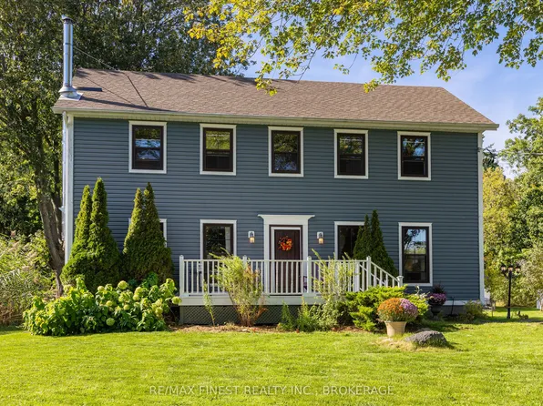 32 Rudd Ave, Kingston, ON K7L 4V1