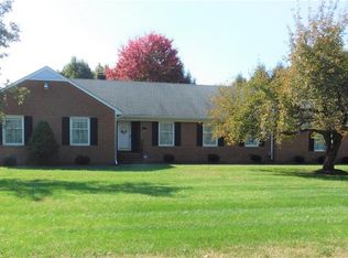 122 Virginia Ave, Bowling Green, VA 22427