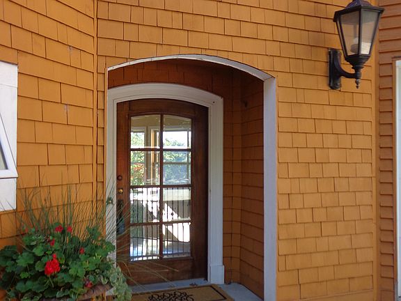 2nd image of 535 Kristin Ln