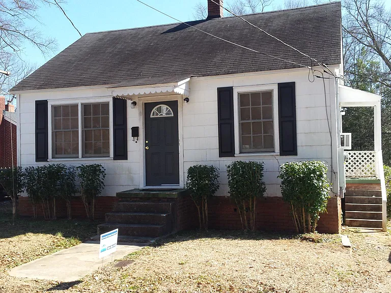 Grove Rd — Photo 1