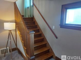 255 N Racine Ave, Waukesha, WI 53186