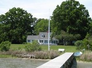 144 Lillies Ln, Hudgins, VA 23076