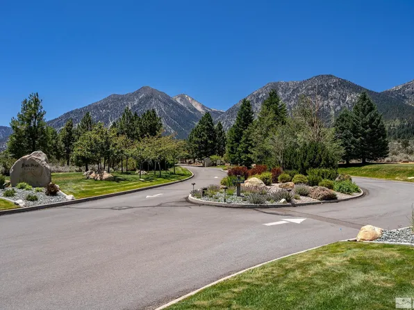 87 5th Green Ct, Gardnerville, NV 89460