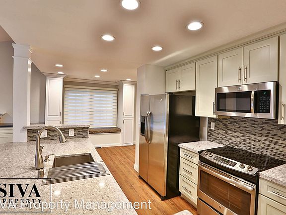 4th image of 205 La Crosse Dr