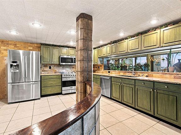 4th image of 5700 MARINER STREET #204W