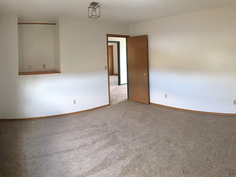 916 Montana St #918 — Photo 12