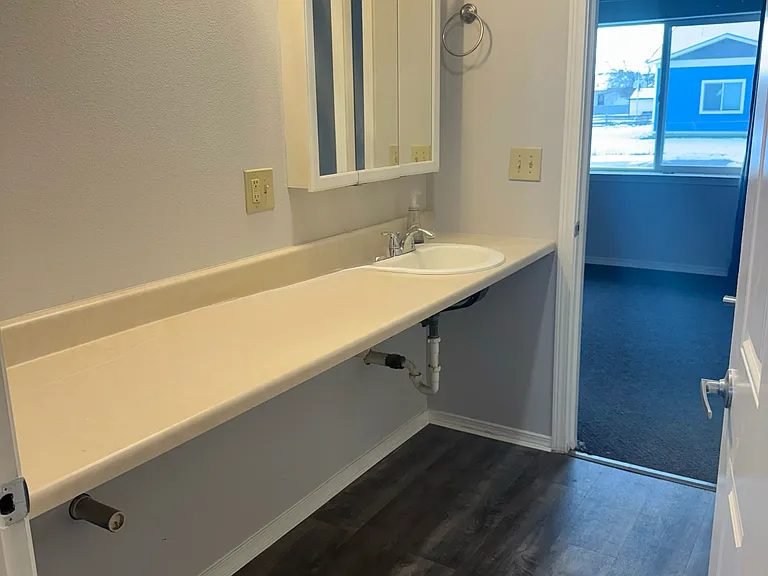 9529 E Mission Ave — Photo 14
